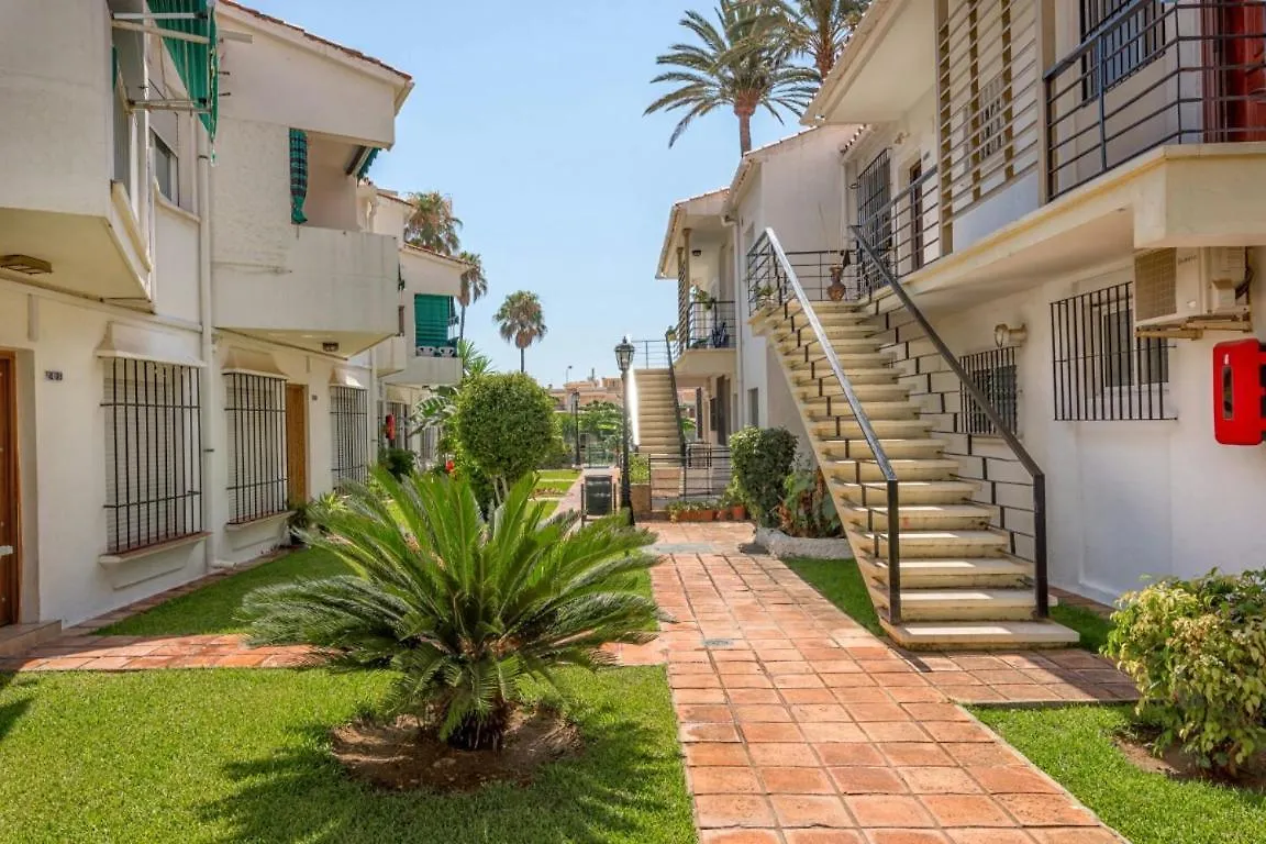 Little Cosy By The Sea&Swimming-Pool Διαμέρισμα Τορρεμολίνος